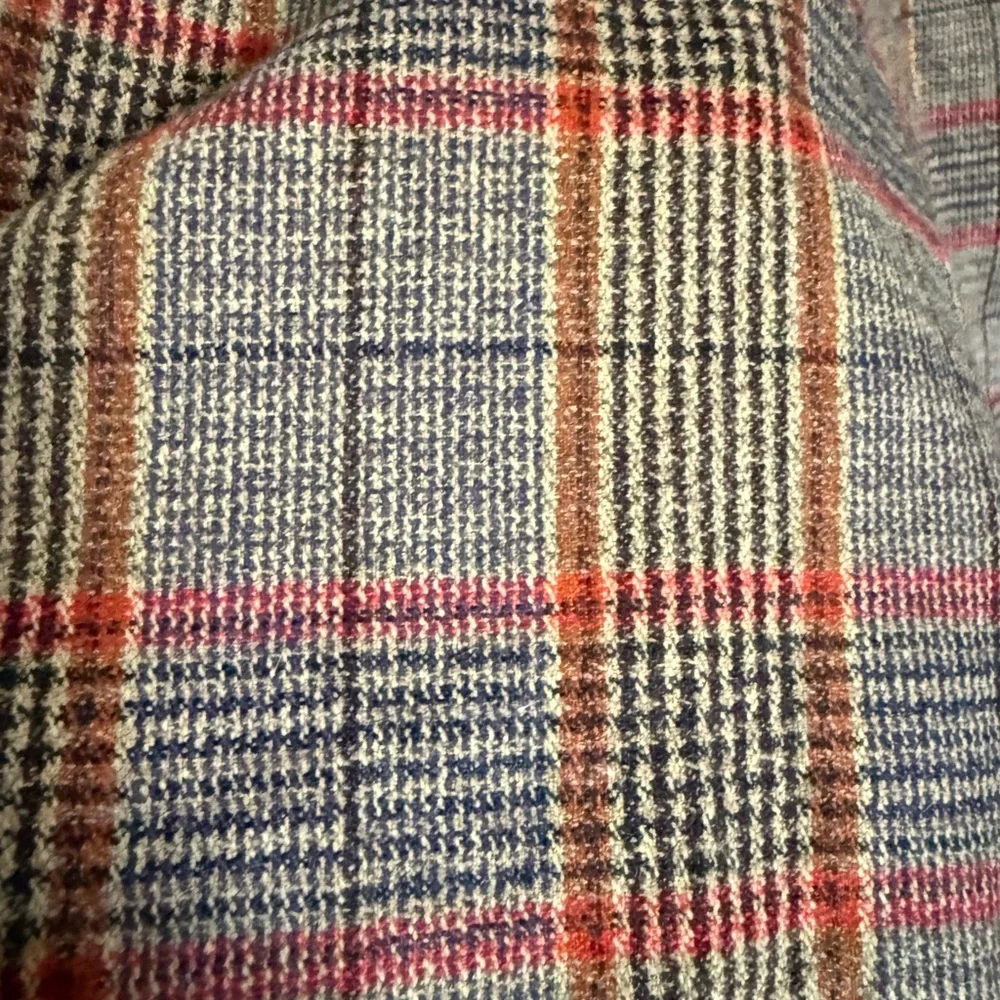 Hunter Bell Plaid Wool Blend Shorts With Tie Belt Size 2